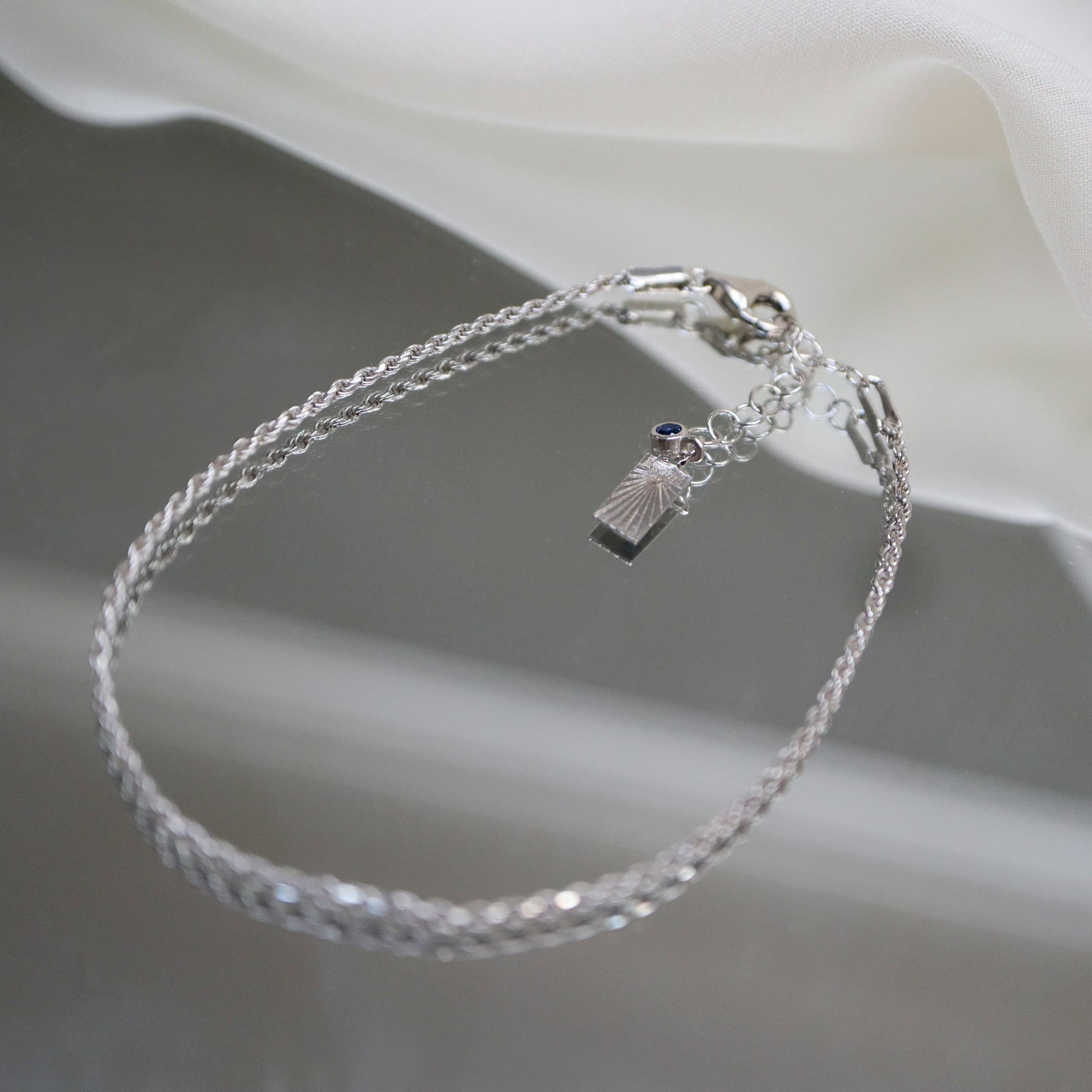 Silver Thin Twisted Chain Bracelet Abu Dhabi UAE