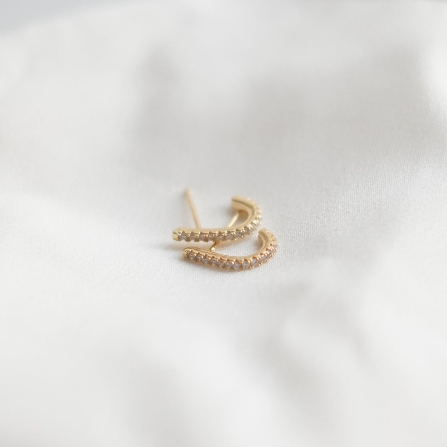 Suspended Hook Hoop Earrings Abu Dhabi UAE