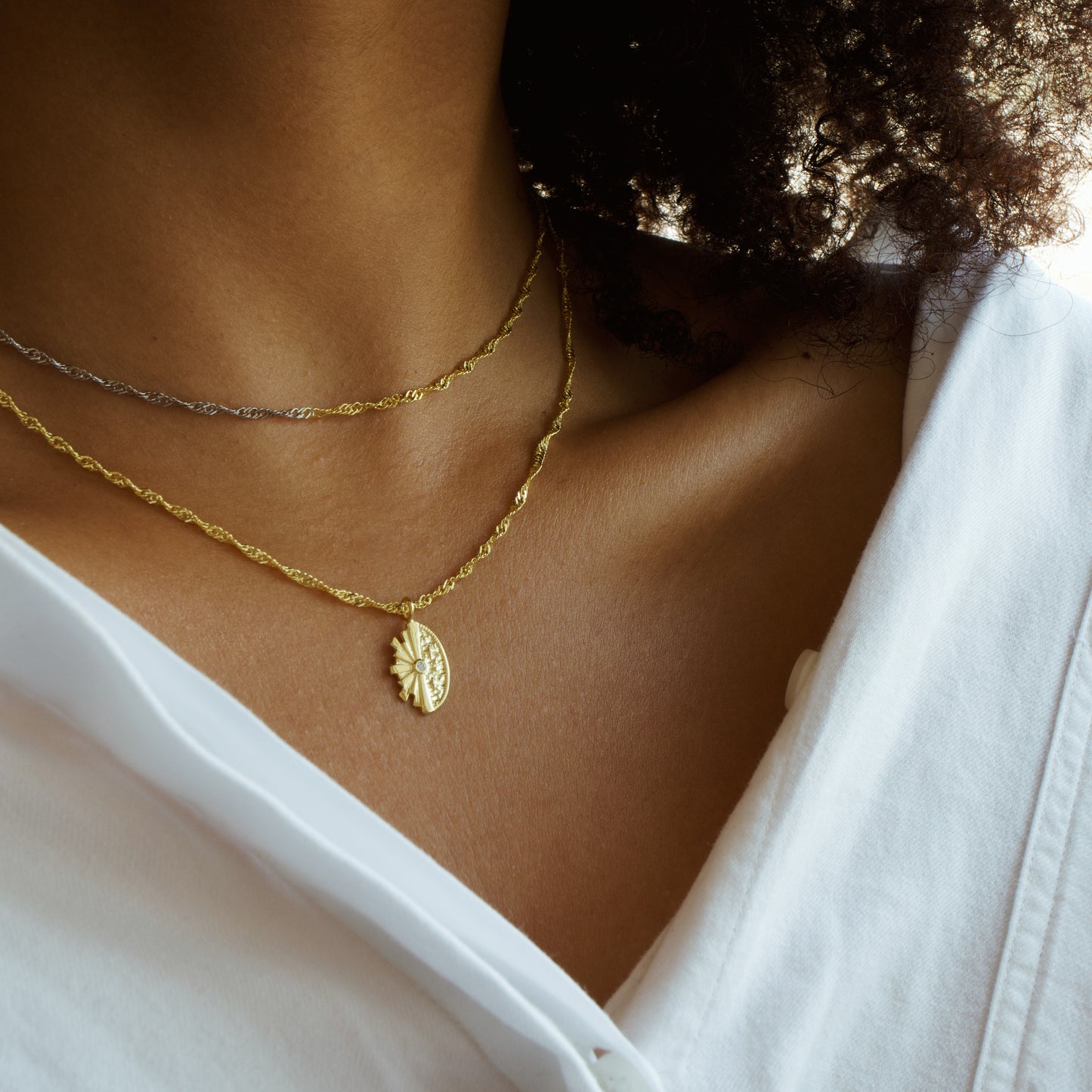KYANITE | Starry Lisboa Pendant Necklace