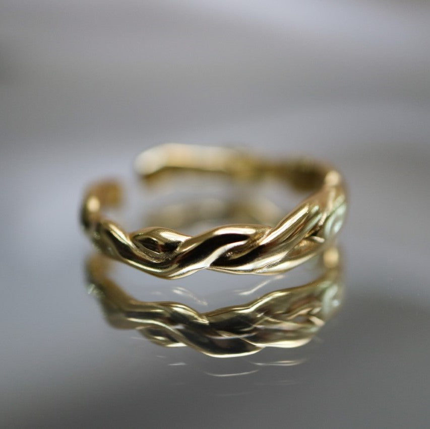 Gold Dainty Braided Ring Abu Dhabi UAE